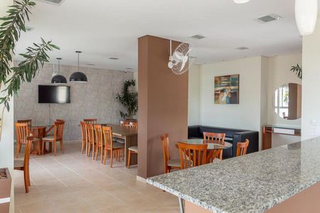 Apartamento para alugar com 56m², 2 quartos e 2 vagasÁrea comum - Salão de festas