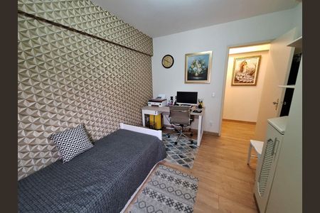 Apartamento à venda com 78m², 2 quartos e 1 vaga