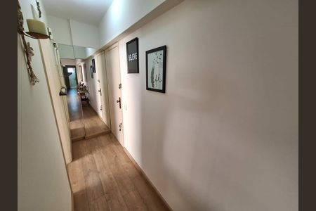 Apartamento à venda com 78m², 2 quartos e 1 vaga