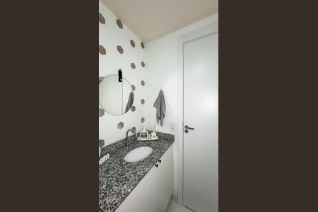 Apartamento à venda com 71m², 3 quartos e 1 vaga Apartamento à venda com 71m², 3 quartos e 1 vagaBanheiro