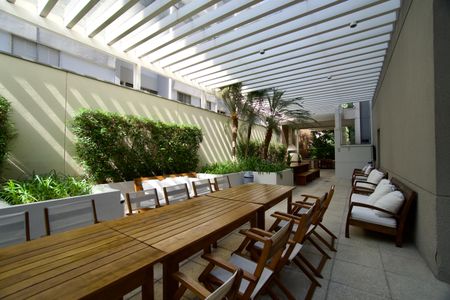 Apartamento para alugar com 89m², 1 quarto e 2 vagas Apartamento para alugar com 89m², 1 quarto e 2 vagasÁrea comum - Churrasqueira