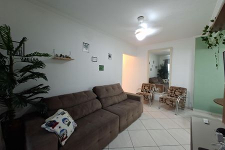 Sala de apartamento para alugar com 2 quartos, 115m² em Guilhermina, Praia Grande
