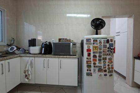Apartamento para alugar com 115m², 2 quartos e 1 vagaCozinha 