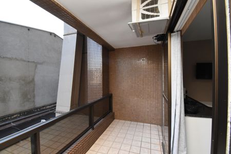 Sacada de apartamento para alugar com 1 quarto, 26m² em Alto da Xv, Curitiba