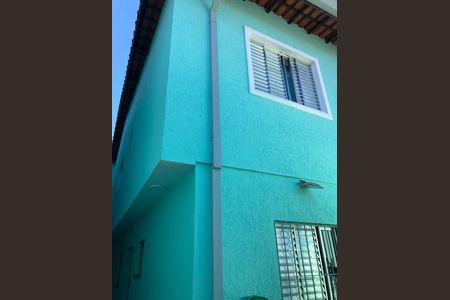 Casa à venda com 171m², 3 quartos e 2 vagasFachada