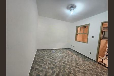 Casa à venda com 3 quartos, 115m² em Centro, Osasco