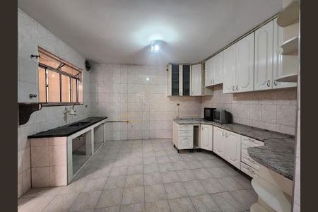 Casa à venda com 3 quartos, 115m² em Centro, Osasco