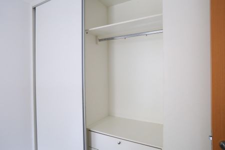 Apartamento para alugar com 55m², 1 quarto e 1 vagaQuarto - Armários