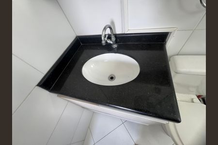 Apartamento à venda com 68m², 3 quartos e sem vagaBanheiro 1