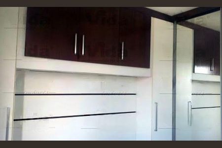 Apartamento à venda com 3 quartos, 57m² em Jaguaribe, Osasco