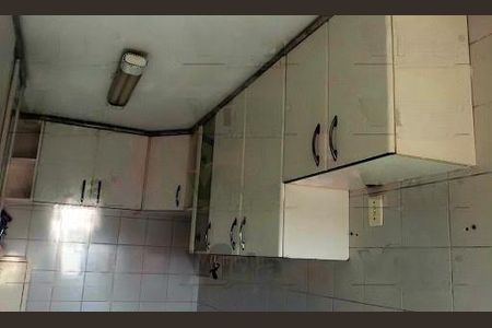 Apartamento à venda com 3 quartos, 57m² em Jaguaribe, Osasco