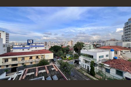 Apartamento à venda com 170m², 3 quartos e 2 vagasvista