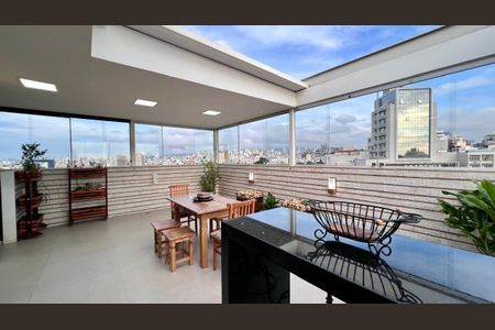 Apartamento à venda com 170m², 3 quartos e 2 vagasTerraço