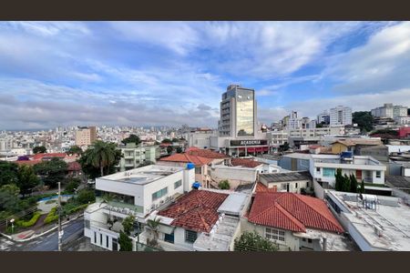 Apartamento à venda com 170m², 3 quartos e 2 vagasVista