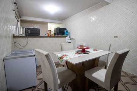 Casa à venda com 125m², 4 quartos e 1 vaga