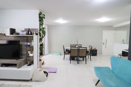 Sala de apartamento para alugar com 2 quartos, 74m² em Jaguaribe, Osasco