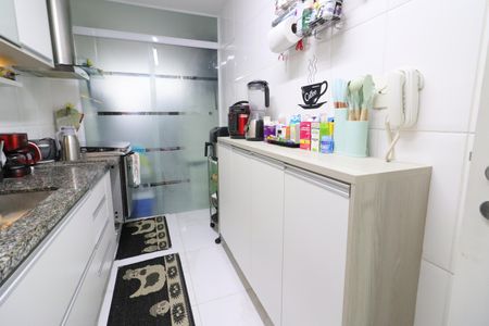 Apartamento à venda com 74m², 2 quartos e 1 vagaCozinha e Área de Serviço