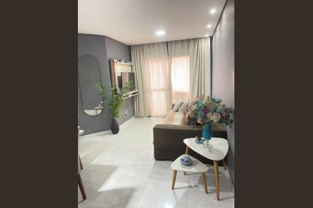 Sala de apartamento à venda com 3 quartos, 70m² em Piratininga, Osasco