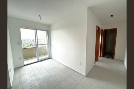 Sala de apartamento à venda com 2 quartos, 40m² em Inhaúma, Rio de Janeiro