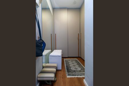 Apartamento à venda com 112m², 3 quartos e 2 vagas Apartamento à venda com 112m², 3 quartos e 2 vagasSuíte - Closet