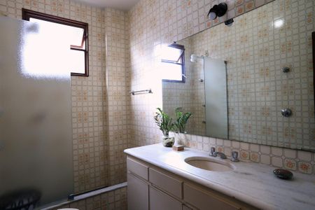 Apartamento à venda com 92m², 3 quartos e 1 vagaBanheiro