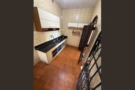 Casa de Condomínio para alugar com 3 quartos, 140m² em Rocha Miranda, Rio de Janeiro