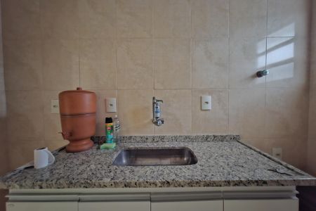 Cozinha  de kitnet/studio para alugar com 1 quarto, 32m² em Nova Mirim, Praia Grande