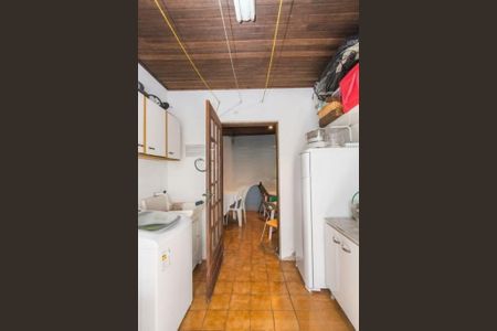 Casa à venda com 368m², 6 quartos e 3 vagasCozinha