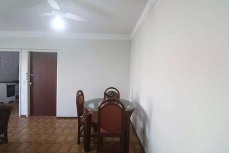 Apartamento para alugar com 76m², 2 quartos e 2 vagasSala