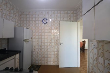Apartamento para alugar com 76m², 2 quartos e 2 vagasCozinha