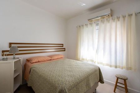 Casa de condomínio para alugar com 80m², 2 quartos e 1 vaga Casa de condomínio para alugar com 80m², 2 quartos e 1 vagaQuarto 1