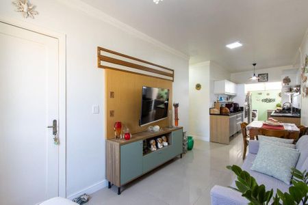 Sala de casa de condomínio para alugar com 2 quartos, 80m² em Hípica, Porto Alegre