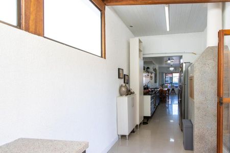 Cozinha de casa de condomínio para alugar com 2 quartos, 80m² em Hípica, Porto Alegre