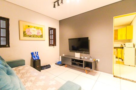 Sala de casa para alugar com 3 quartos, 80m² em Jardim Camargo Novo, São Paulo