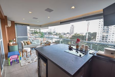Varanda de apartamento à venda com 3 quartos, 140m² em Vila Dom Pedro I, São Paulo