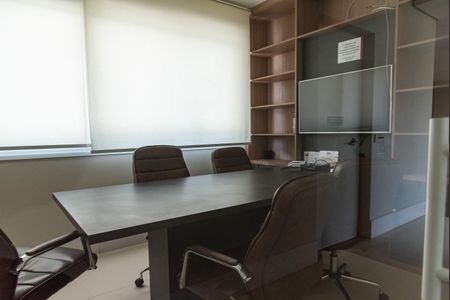 Apartamento à venda com 140m², 3 quartos e 2 vagasSala de reunião