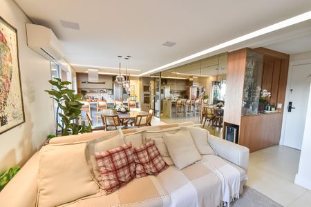 Apartamento à venda com 140m², 3 quartos e 2 vagasSala