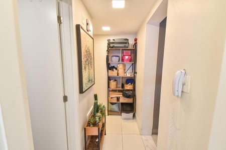 Apartamento à venda com 140m², 3 quartos e 2 vagasCorredor da área de serviço