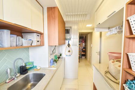 Apartamento à venda com 140m², 3 quartos e 2 vagasÁrea de serviço