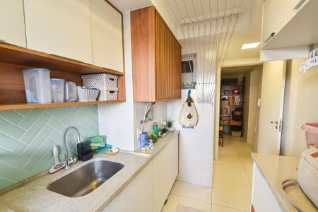 Apartamento à venda com 140m², 3 quartos e 2 vagasÁrea de serviço