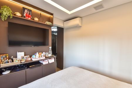 Apartamento à venda com 140m², 3 quartos e 2 vagasSuíte 2