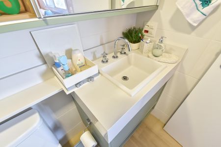 Apartamento à venda com 140m², 3 quartos e 2 vagasBanheiro da suíte 3
