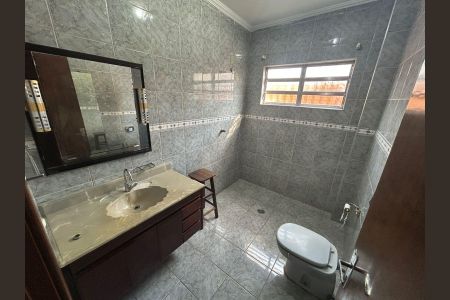Casa para alugar com 360m², 4 quartos e 2 vagasBanheiro