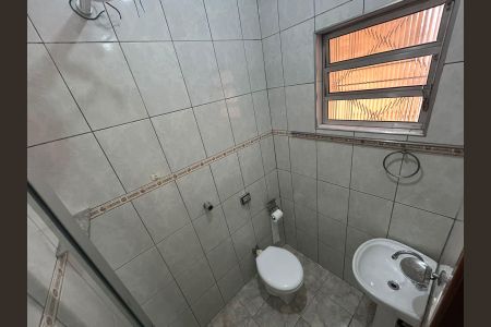 Casa para alugar com 360m², 4 quartos e 2 vagasBanheiro