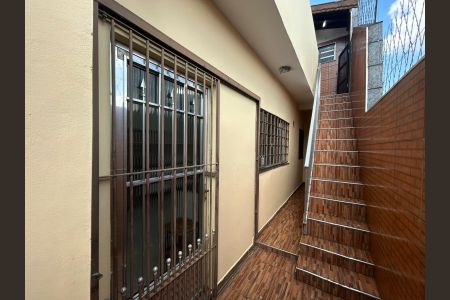 Casa para alugar com 360m², 4 quartos e 2 vagasFachada Cozinha