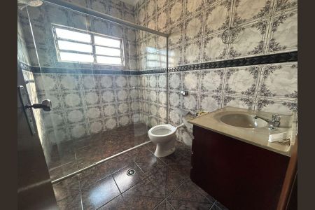 Casa para alugar com 360m², 4 quartos e 2 vagasBanheiro