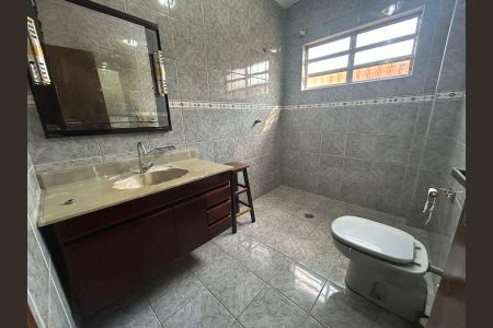Casa para alugar com 360m², 4 quartos e 2 vagasBanheiro