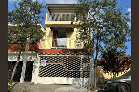 Fachada de casa à venda com 4 quartos, 360m² em Jardim Campo Limpo, São Paulo