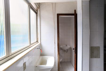 Apartamento para alugar com 75m², 2 quartos e 1 vaga Apartamento para alugar com 75m², 2 quartos e 1 vagaÁrea de Serviço