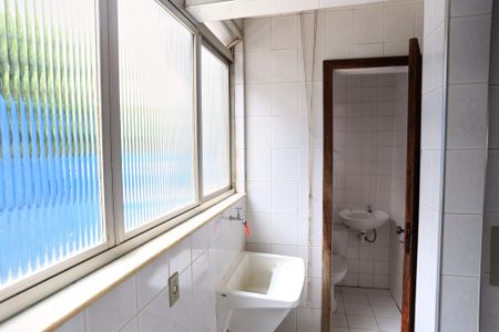 Apartamento para alugar com 75m², 2 quartos e 1 vaga Apartamento para alugar com 75m², 2 quartos e 1 vagaÁrea de Serviço